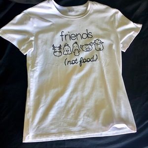 NWOT Friends not food t-shirt